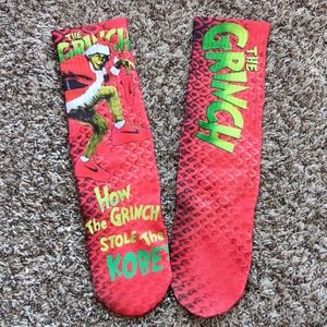 Reverse kobe grinch 6 socks
